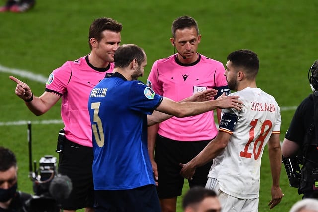 Chiellini hoàn toàn tự tin trước Alba Chiellini hoàn toàn tự tin trước Alba