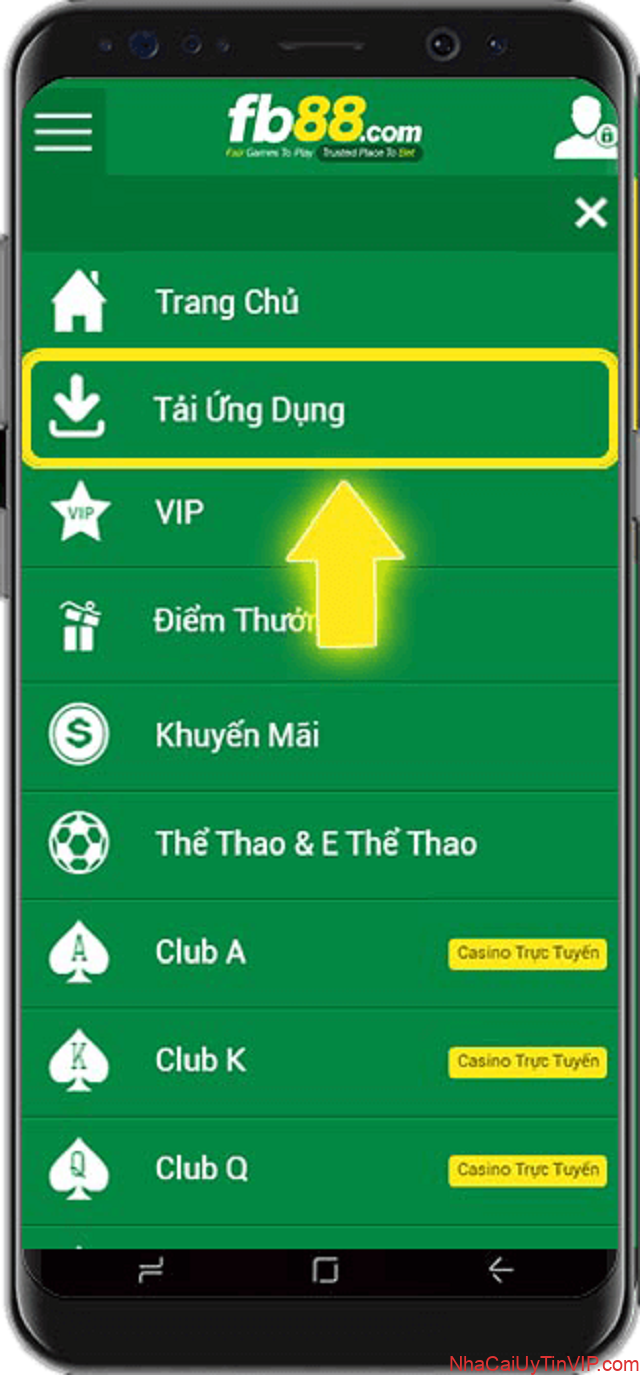 Bước 2: Người chơi tải ứng dụng về điện thoại Bước 2: Người chơi tải ứng dụng về điện thoại